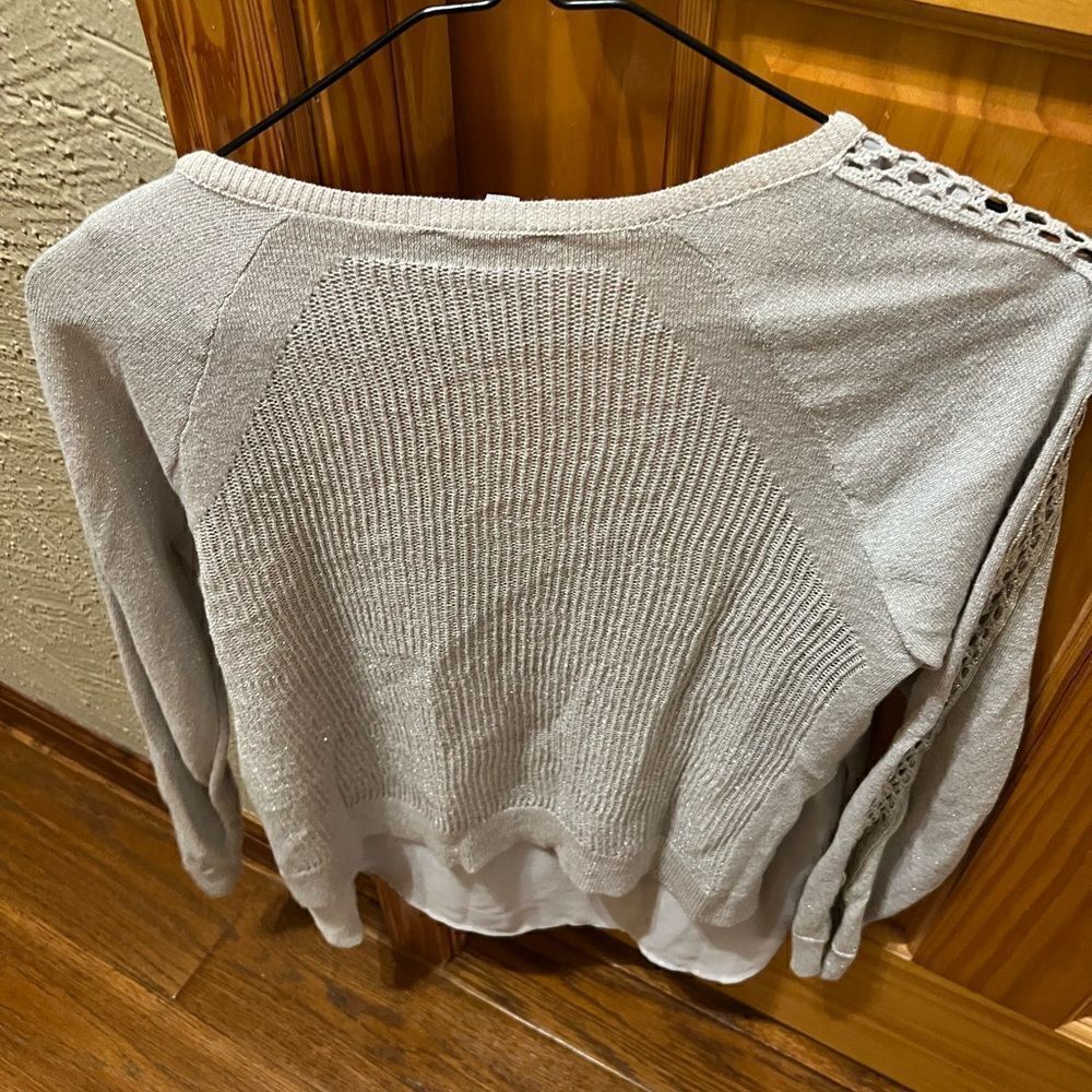 Gorgeous shimmery Lucky Brand top size xs - Picture 4 of 8